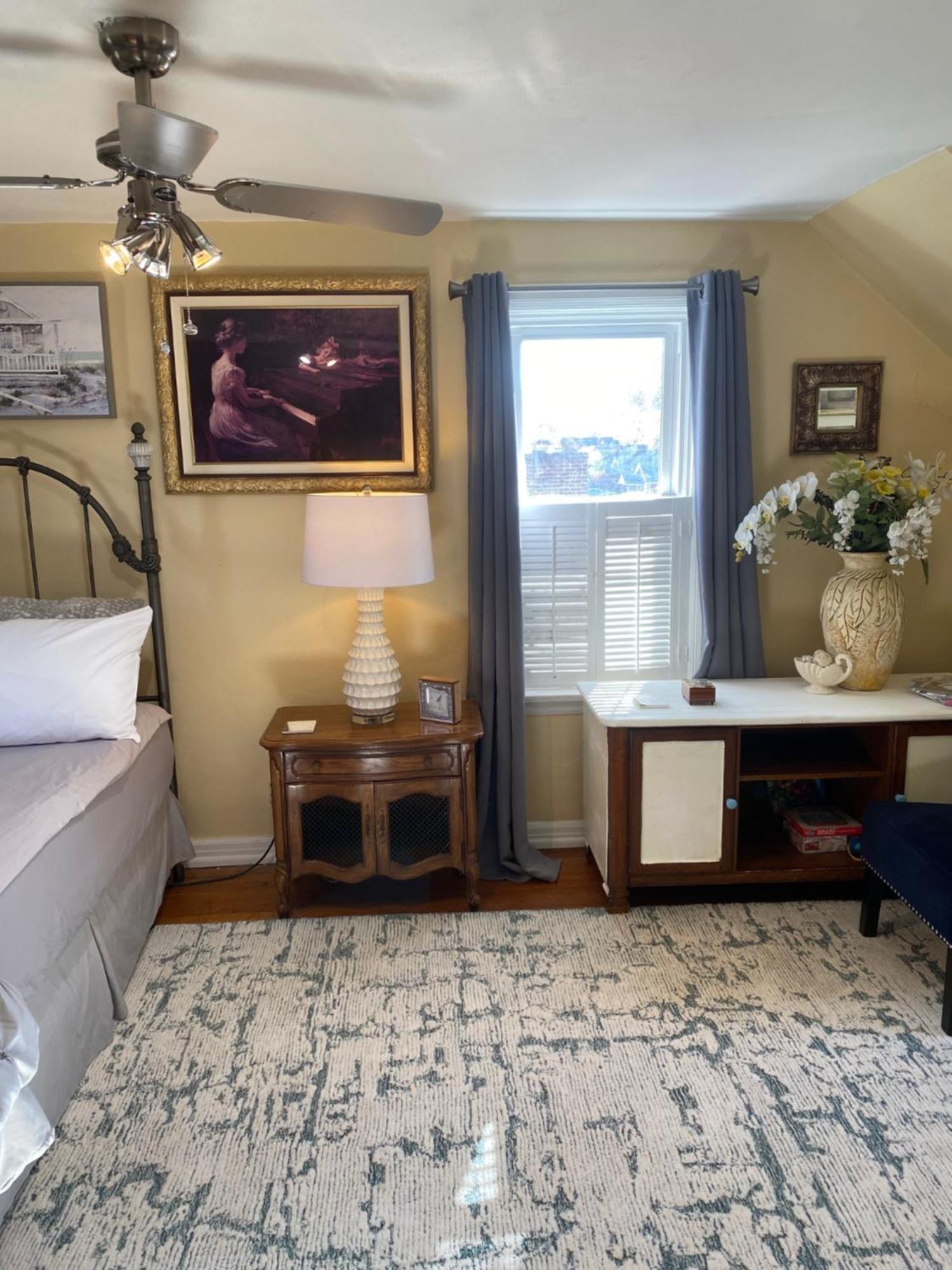 Cozy Room Near Airport & Highway Saint Louis Room photo